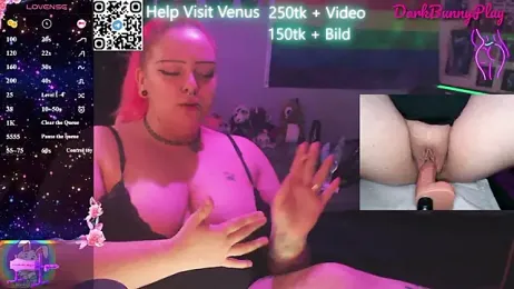 DarkBunnyPlay webcam model stream image