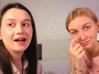 garden_flower webcam model stream image