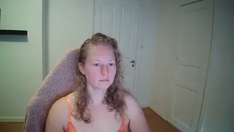 Girlnina-1995 webcam model stream image