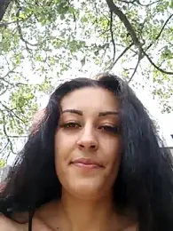 Your_lucky_girl webcam model stream image