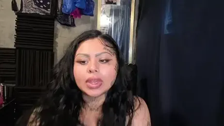 chicanachic13 webcam model stream image