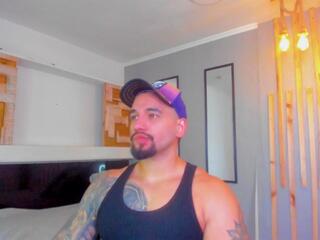 Eddie Ryan webcam model stream image