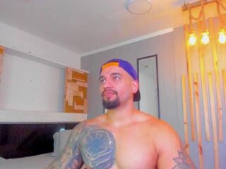 Eddie Ryan webcam model stream image