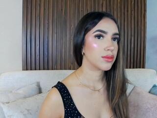Ally Cabello webcam model stream image