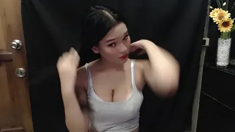 FreshYoungTS webcam model stream image