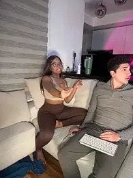 tiana_nave webcam model stream image