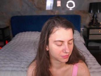 LittleJulii webcam model stream image