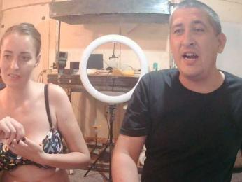 DenMaretxx webcam model stream image