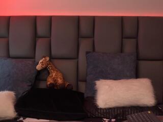 Khya webcam model stream image