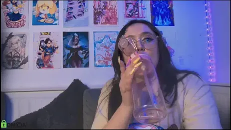 snowblack_ webcam model stream image
