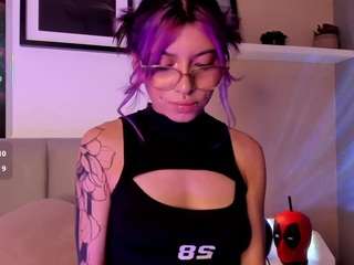 violetta-nur webcam model stream image