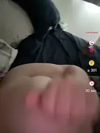 lucyxoxq webcam model stream image