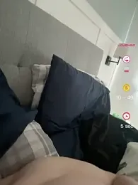lucyxoxq webcam model stream image