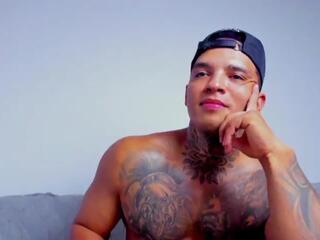 Matius Coslink webcam flirt4free model stream image