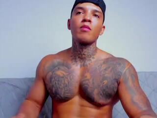 Matius Coslink webcam flirt4free model stream image