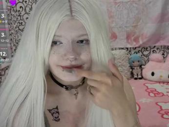 FrirenLovv webcam model stream image