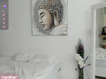 lili_and_niki chaturbate stream image