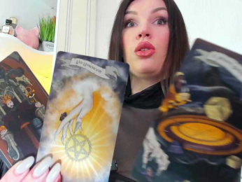 Femdomheels bongacams stream image