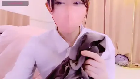 maii- stripchat stream image