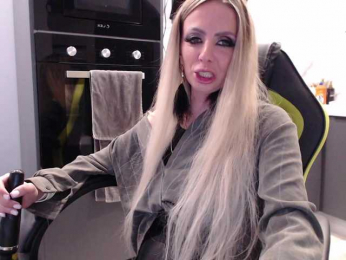 blondalina bongacams stream image
