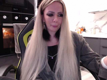 blondalina bongacams stream image