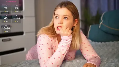 Milana15 stripchat stream image