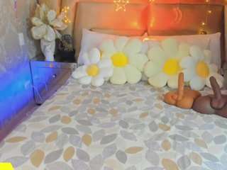 luisabaker camsoda stream image