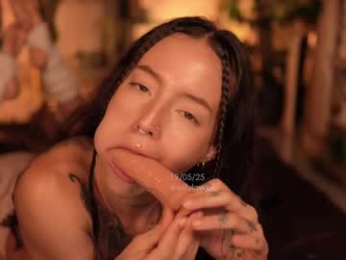 effylowell_ chaturbate stream image