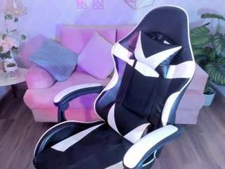 lenastyles camsoda stream image