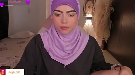 shayla_18 stripchat stream image