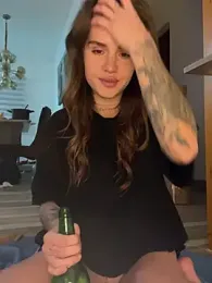 EmiliaCatalina stripchat stream image