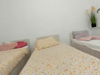 ehotlovea chaturbate stream image, 24.05.2025 01:40