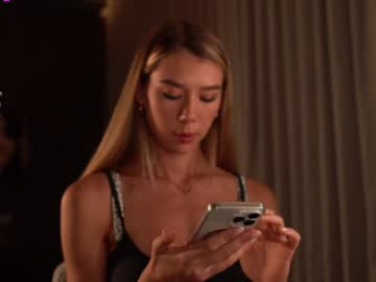 heyhorny_cb chaturbate stream image