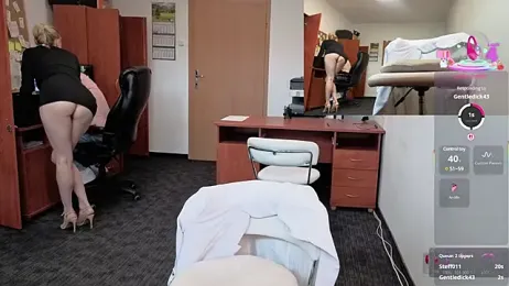 legsLONG stripchat stream image