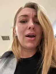 Sweet___Emily stripchat stream image