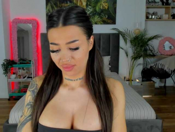 Fancy-t33n bongacams stream image