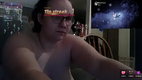 TurtleLady420 stripchat stream image