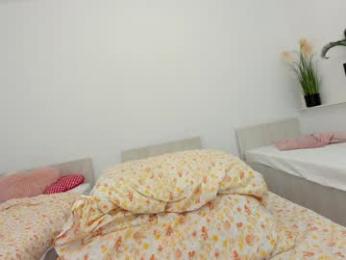 ehotlovea chaturbate stream image, 29.05.2025 01:00