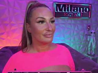 tamaramilano camsoda stream image