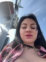 Wet__Bunny stripchat stream image