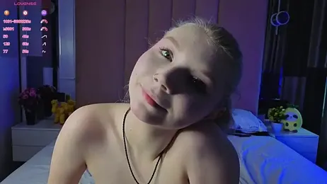 DaisyElmers stripchat stream image