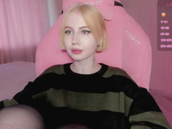 luvsoak bongacams stream image