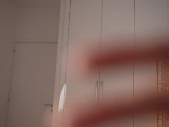 kriss0leoo chaturbate stream image