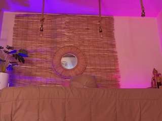 lady-brownn camsoda stream image