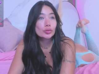 chlooee camsoda stream image