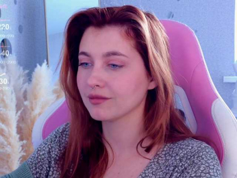 HoneyCherry bongacams stream image