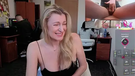 legsLONG stripchat stream image