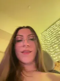 jade_369 stripchat stream image