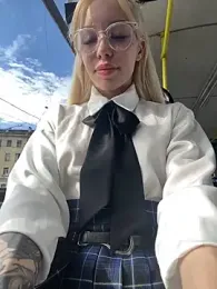 babydolll stripchat stream image