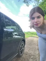 EllyNora stripchat stream image